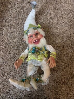 Collectors item! Mark Roberts Lime Green, White & Blue Holiday Elf Doll 22in